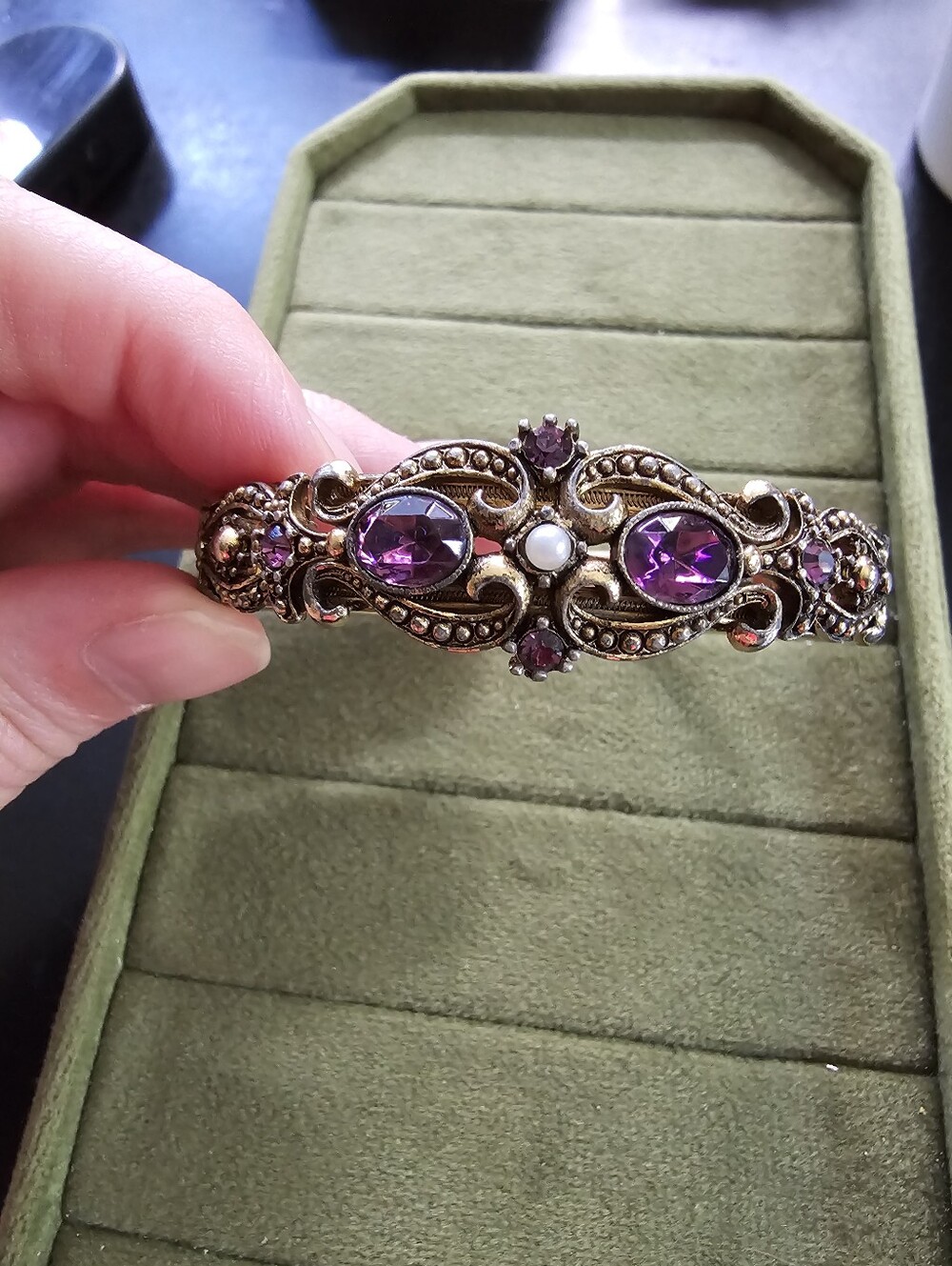 Vintage Avon Bracelet